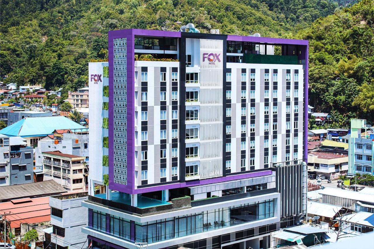 Fox Hotel Jayapura Exterior photo