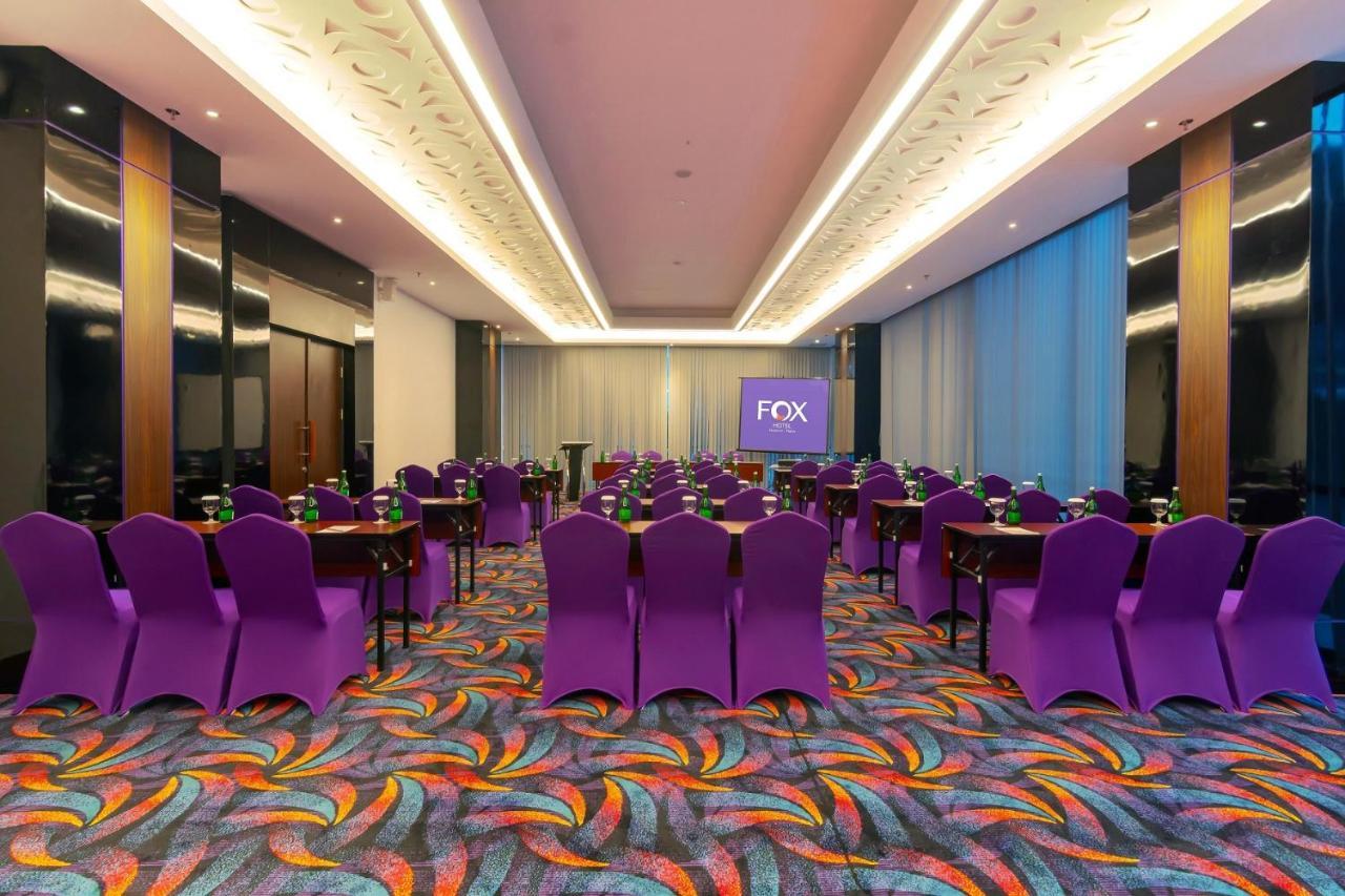 Fox Hotel Jayapura Exterior photo