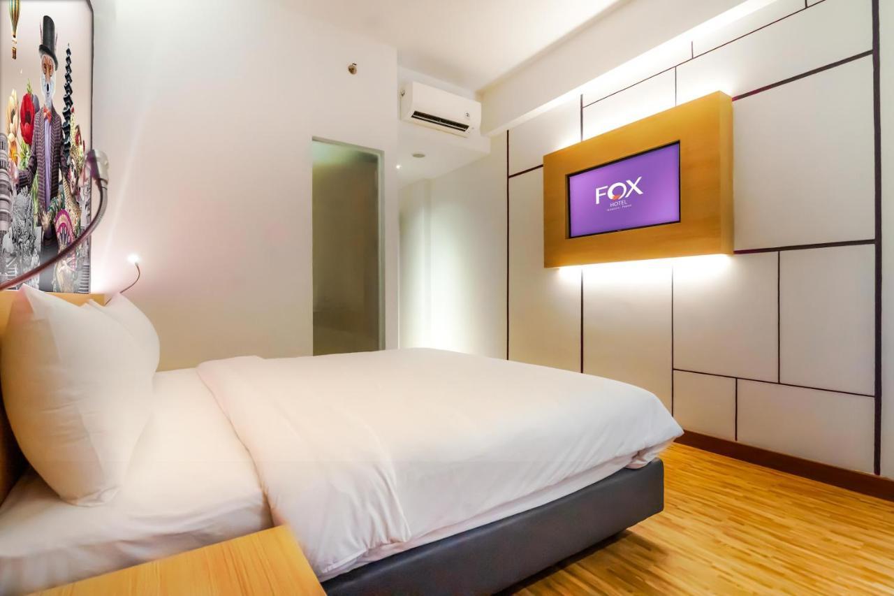 Fox Hotel Jayapura Exterior photo