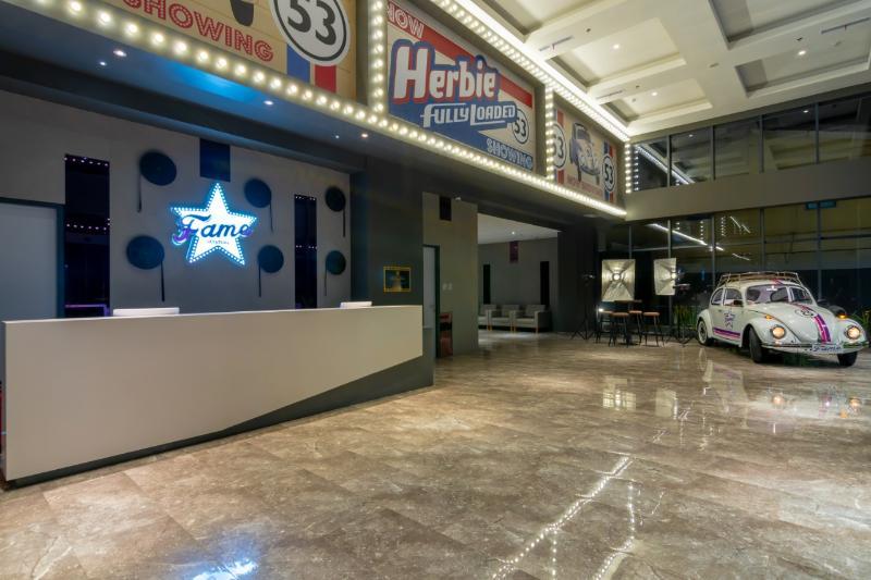 Fox Hotel Jayapura Exterior photo